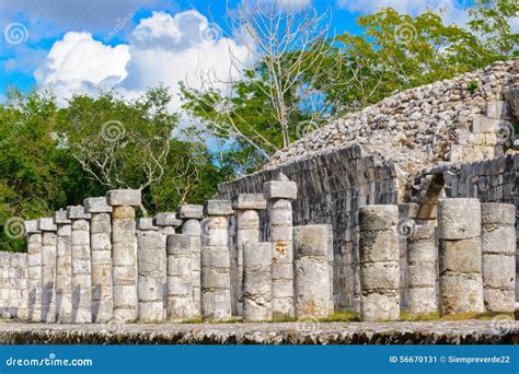 Le Début de la Construction du Temple de Kukulkan à Chichen Itza: Architecture Mayas et Astronomie Précolombienne